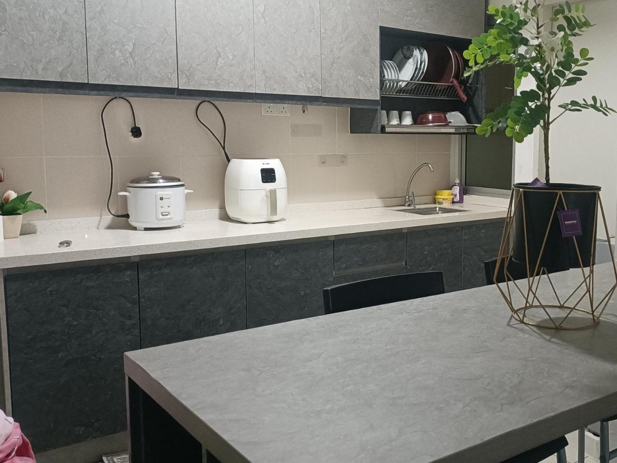 Cikta'Z Homestay Southville City Bangi Kampong Tangkas Luaran gambar